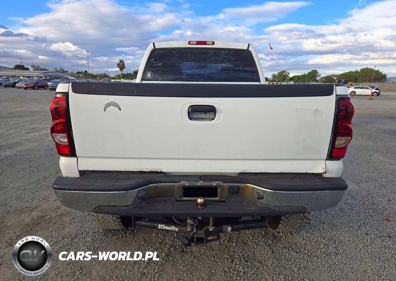 2005 Chevrolet Silverado C2500 Heavy Duty VIN:1GCHC23U25F800128 - 6