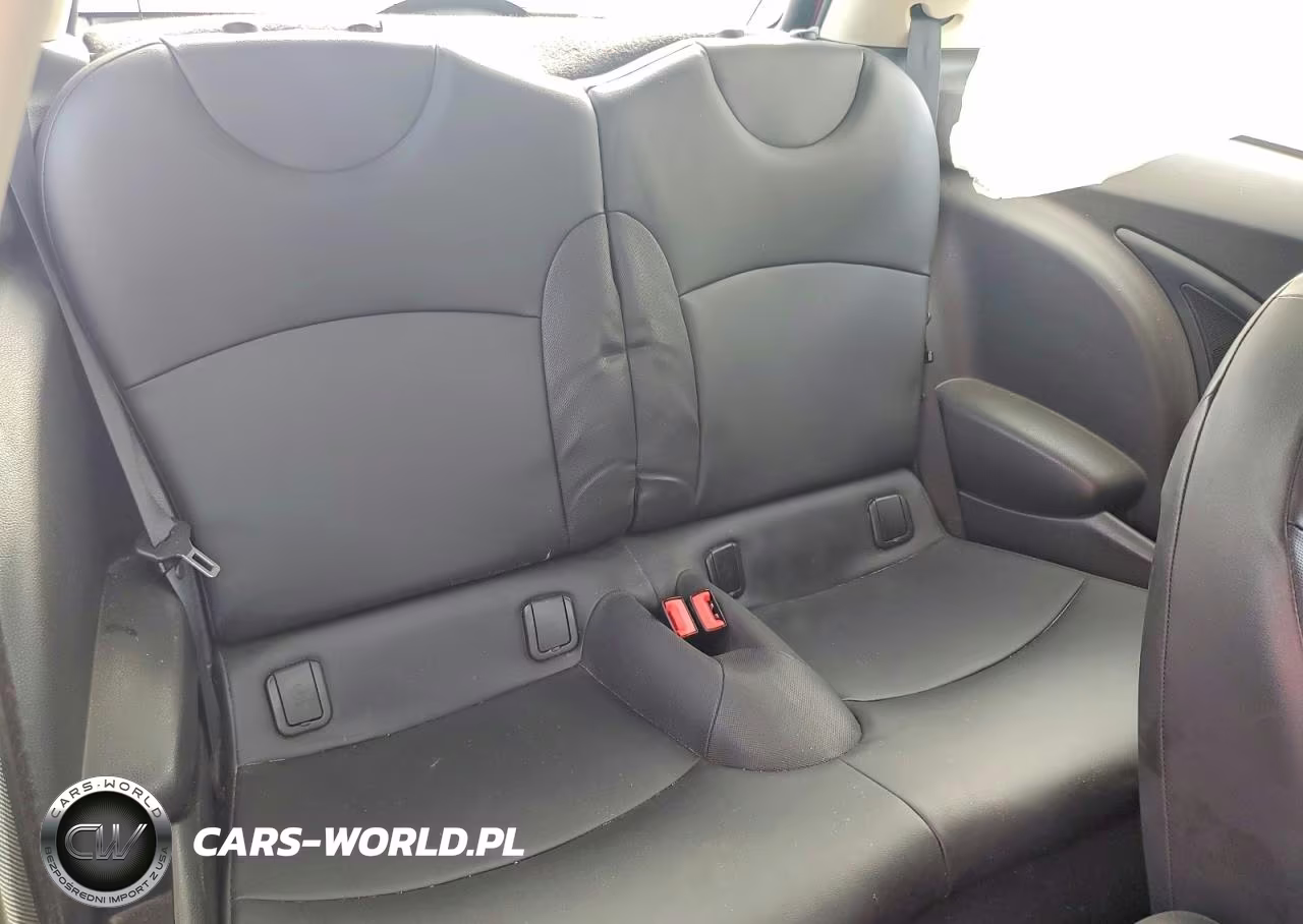 2013 Mini Cooper VIN:WMWSU3C50DT692378 - 10