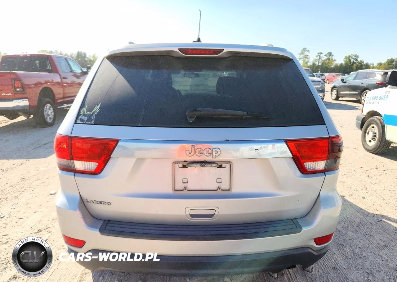 2012 Jeep Grand Cherokee Laredo VIN:1C4RJEAG6CC119462 - 6