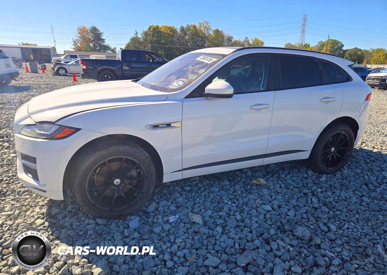 2017 Jaguar F-Pace R - Sport VIN:SADCL2BVXHA079678 - 1