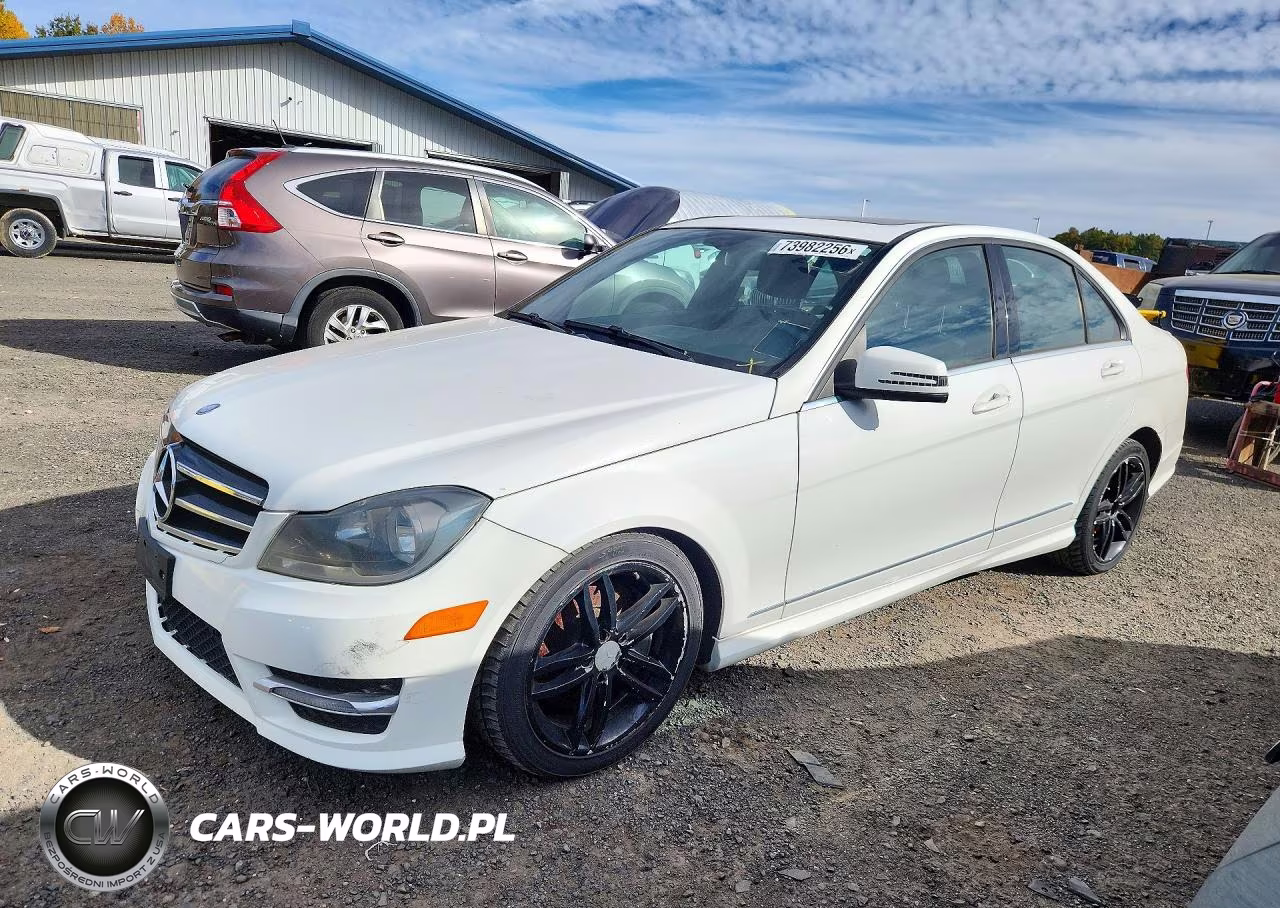 2014 Mercedes-Benz C 300 4Matic