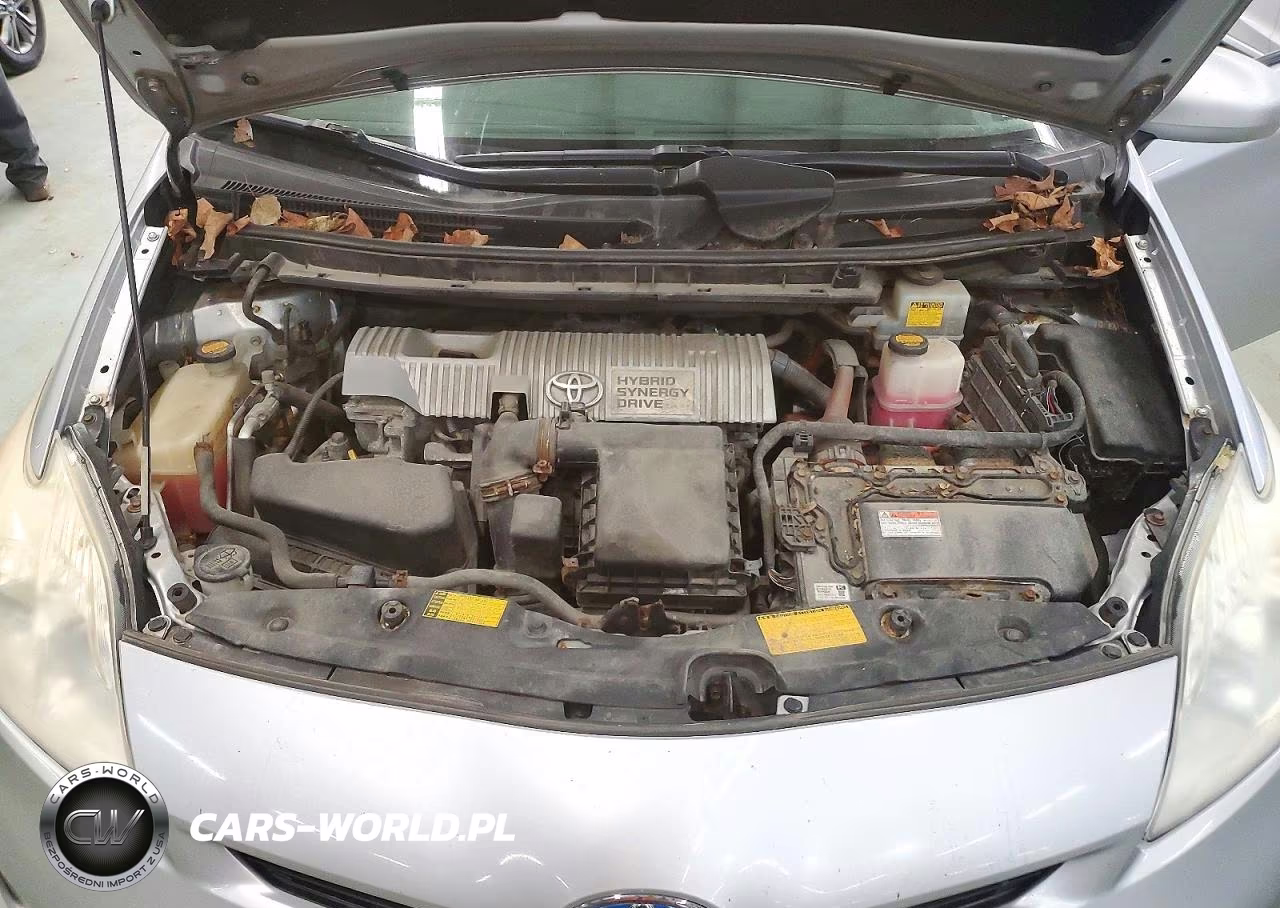 2013 Toyota Prius Two VIN:JTDKN3DU1D5598262 - 11