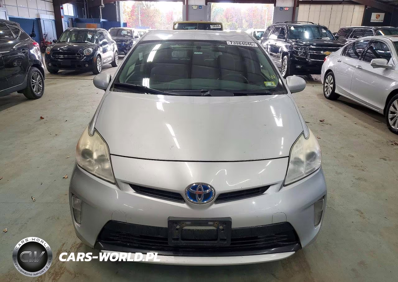 2013 Toyota Prius Two VIN:JTDKN3DU1D5598262 - 5
