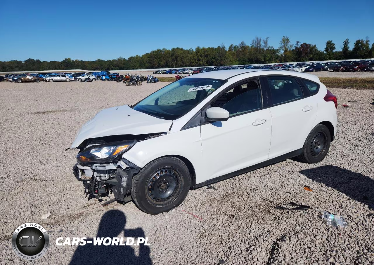 2012 Ford Focus Se VIN:1FAHP3K29CL204903 - 1