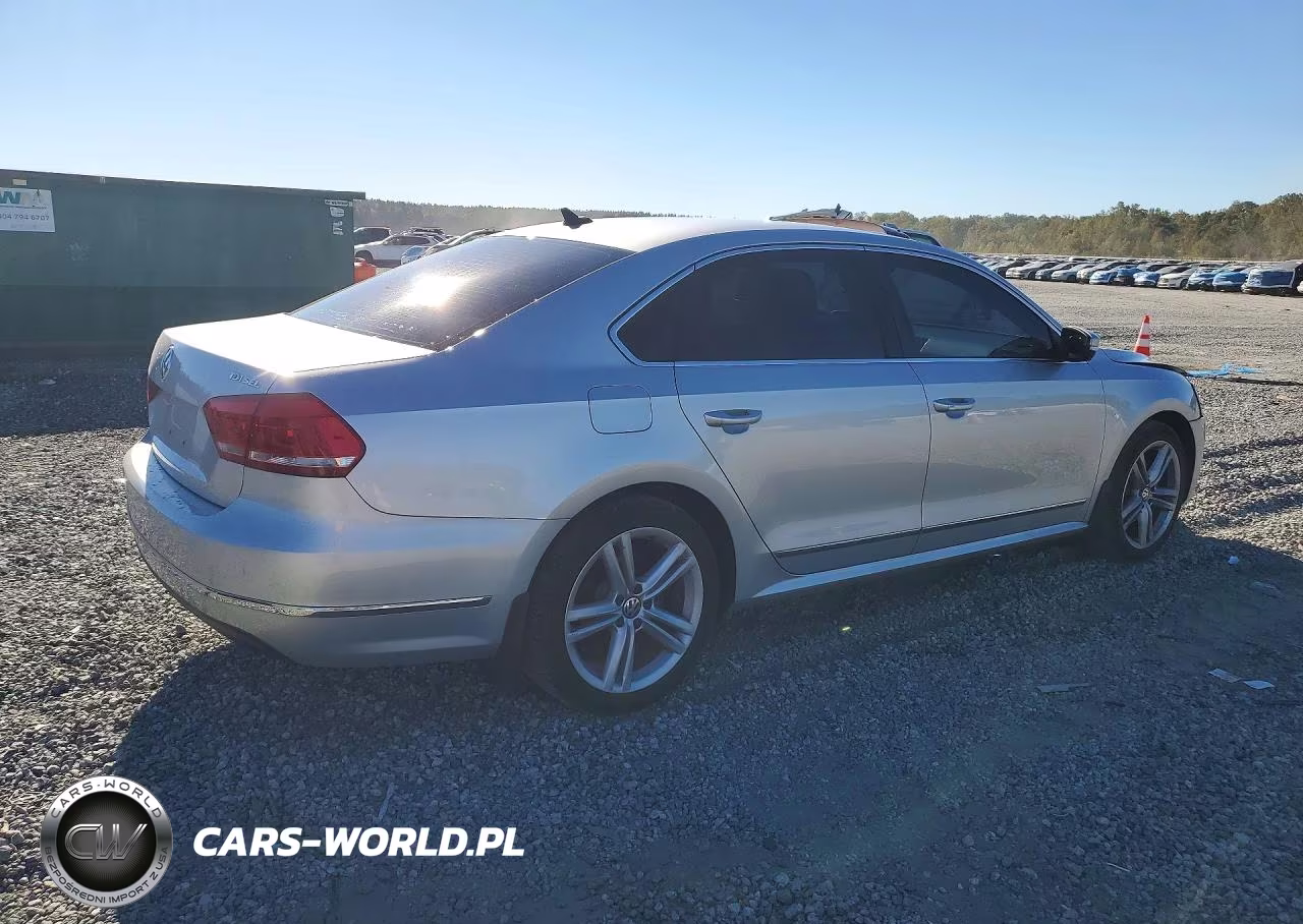 2014 Volkswagen Passat Sel VIN:1VWCN7A38EC055413 - 3