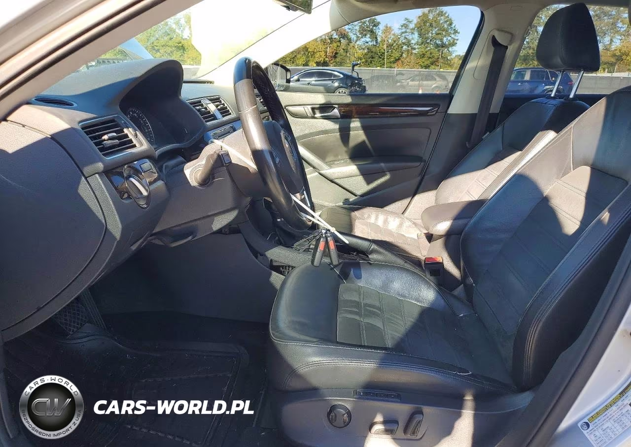 2014 Volkswagen Passat Sel VIN:1VWCN7A38EC055413 - 7