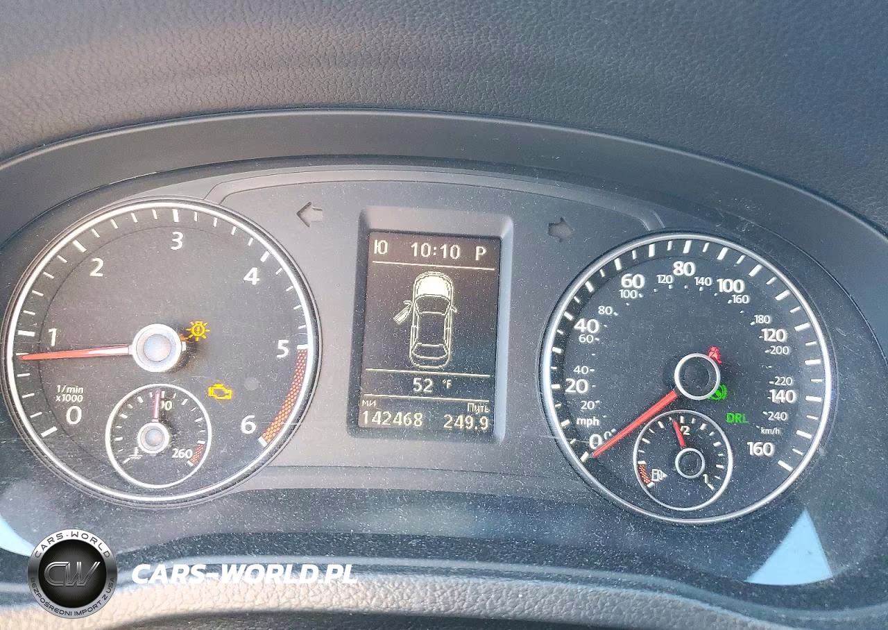 2014 Volkswagen Passat Sel VIN:1VWCN7A38EC055413 - 9