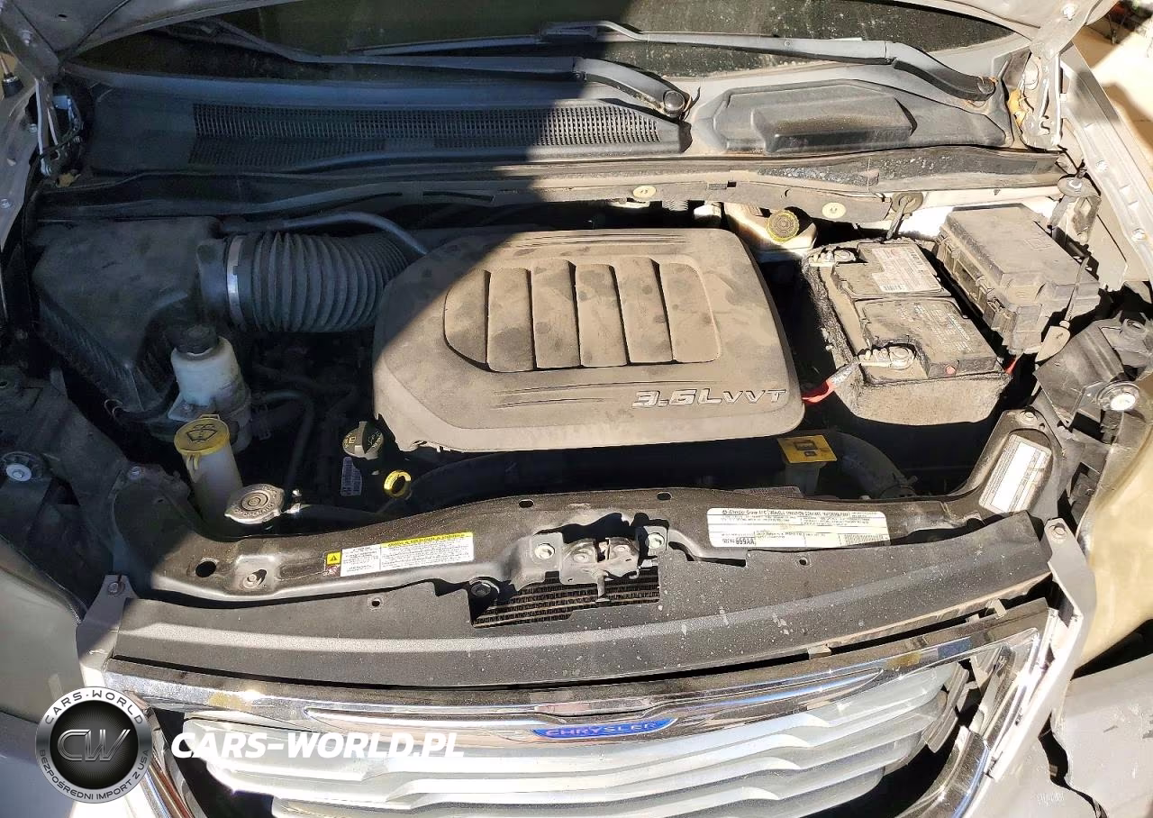 2012 Chrysler Town & Country Touring L VIN:2C4RC1CG9CR252367 - 12
