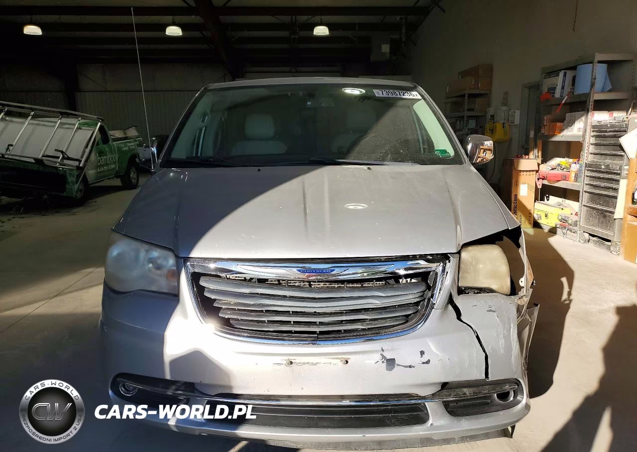 2012 Chrysler Town & Country Touring L VIN:2C4RC1CG9CR252367 - 5