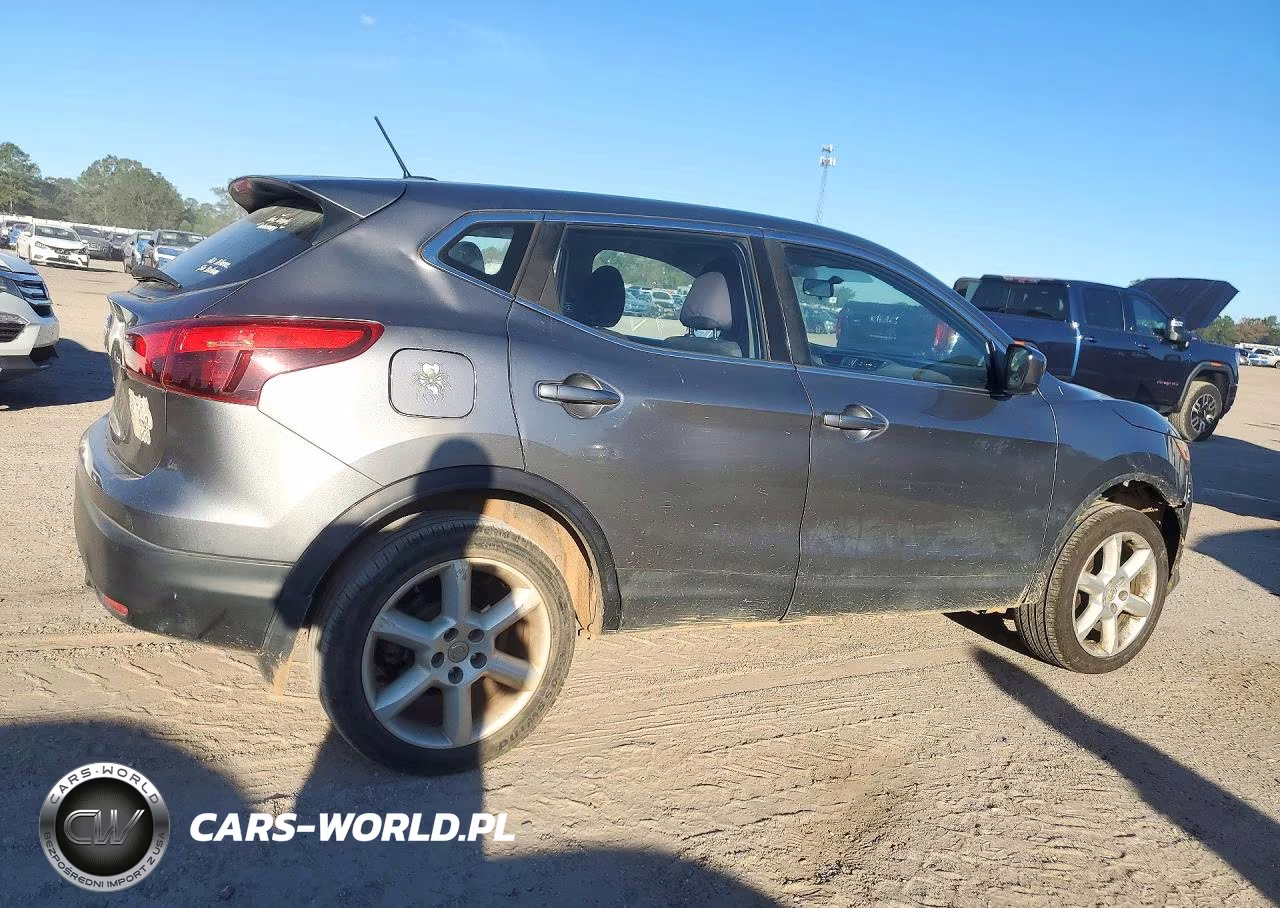 2017 Nissan Rogue Sport S VIN:JN1BJ1CP2HW014353 - 3
