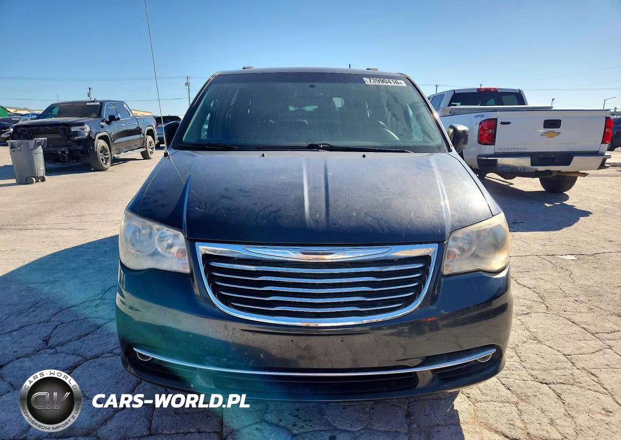 2012 Chrysler Town & Country Touring VIN:2C4RC1BG2CR350755 - 5