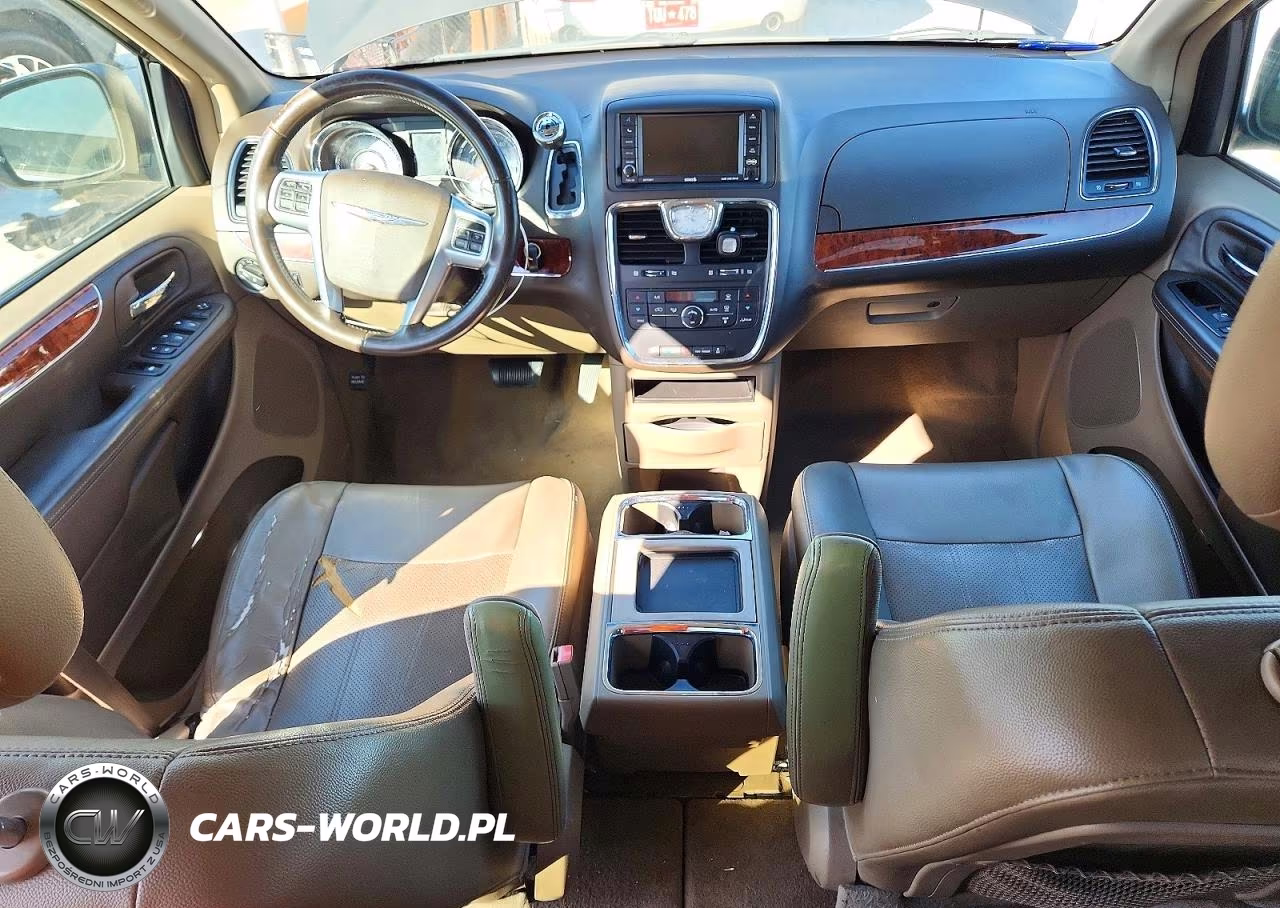 2012 Chrysler Town & Country Touring VIN:2C4RC1BG2CR350755 - 8