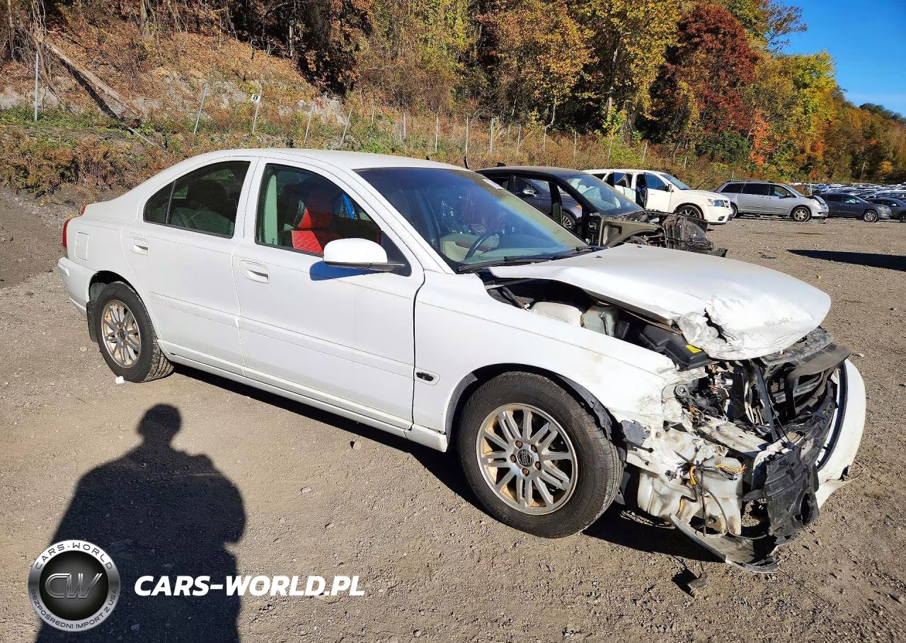 2005 Volvo S60 VIN:YV1RS612152427777 - 4