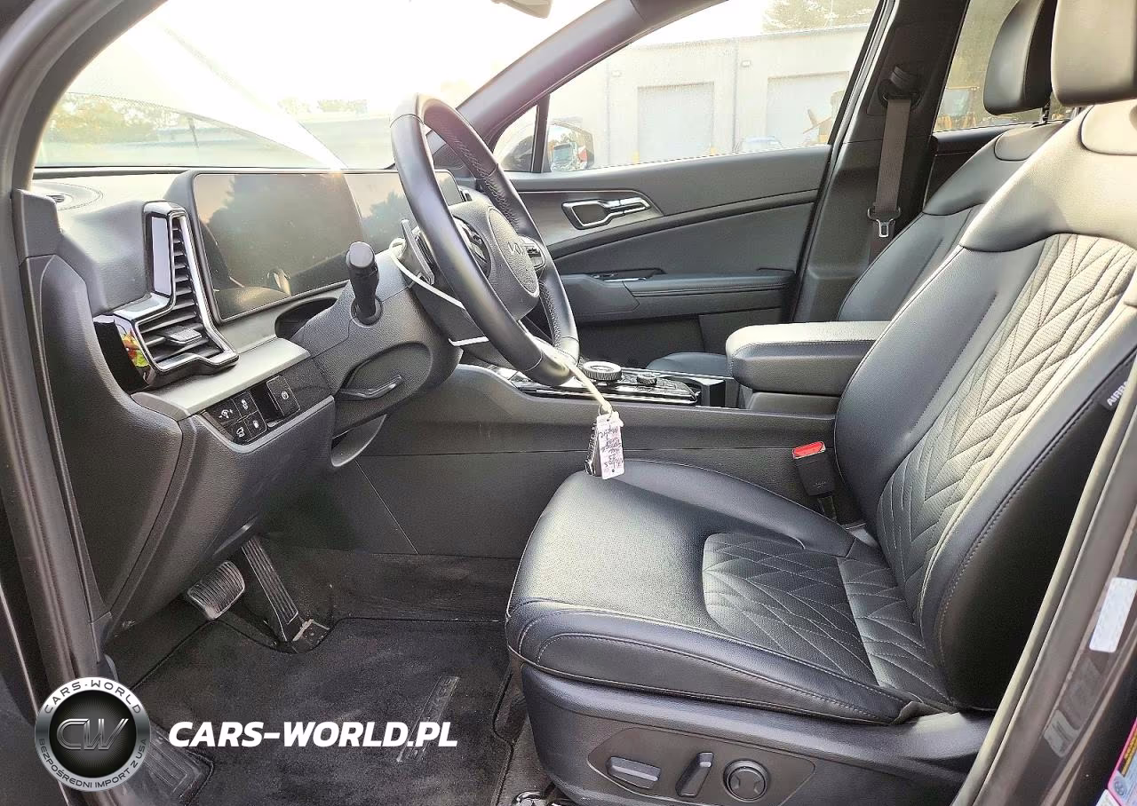 2025 Kia Sportage X Line VIN:KNDPYDDH3S7238658 - 7