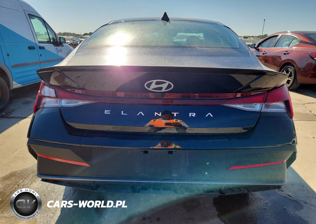 2026 Hyundai Elantra Sel Sport VIN:KMHLM4DG1TU172868 - 6