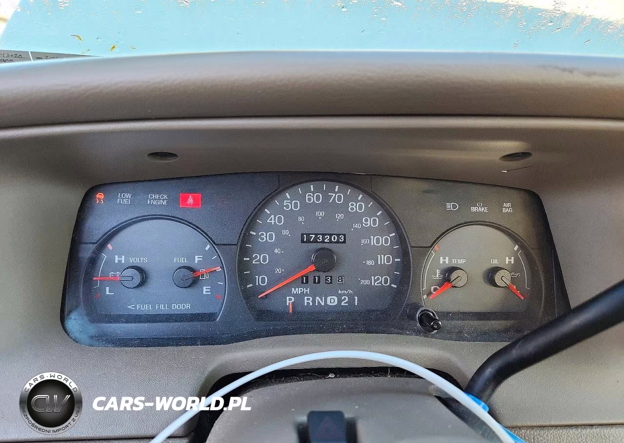 2004 Mercury Grand Marquis Ls VIN:2MEFM75W24X643010 - 9