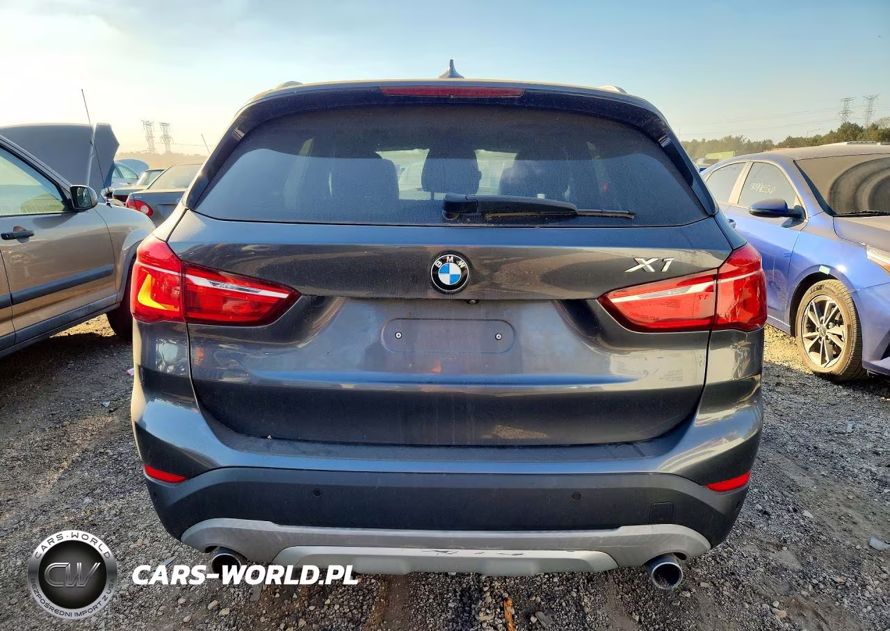 2018 BMW X1 xDrive28I VIN:WBXHT3Z38J4A65977 - 6