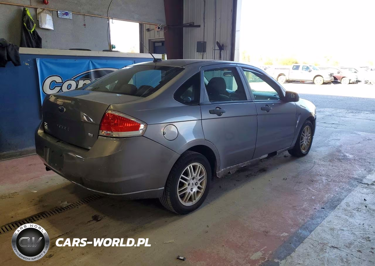 2011 Ford Focus Se VIN:1FAHP3FN6BW186782 - 3