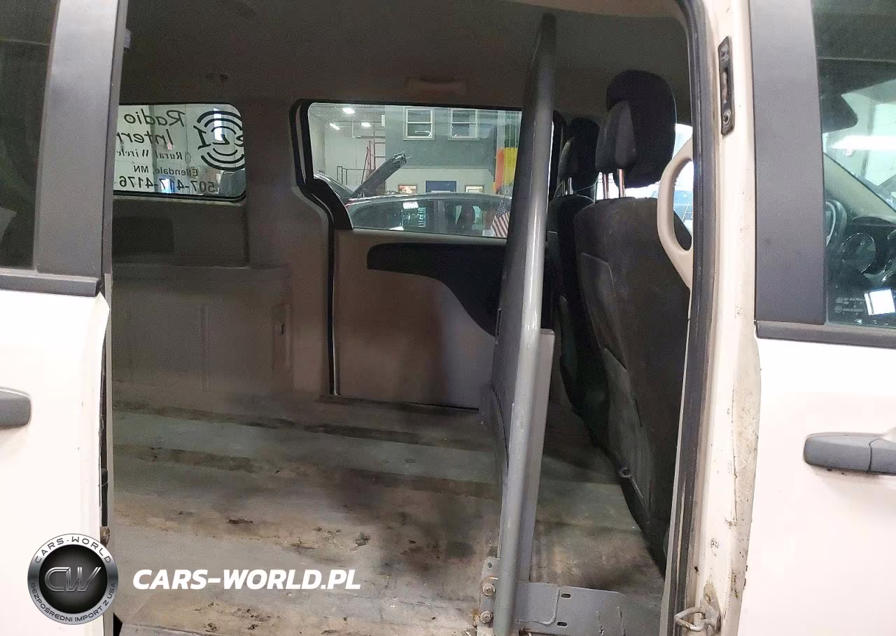 2012 Dodge Ram Van VIN:2C4RDGAG7CR155512 - 11