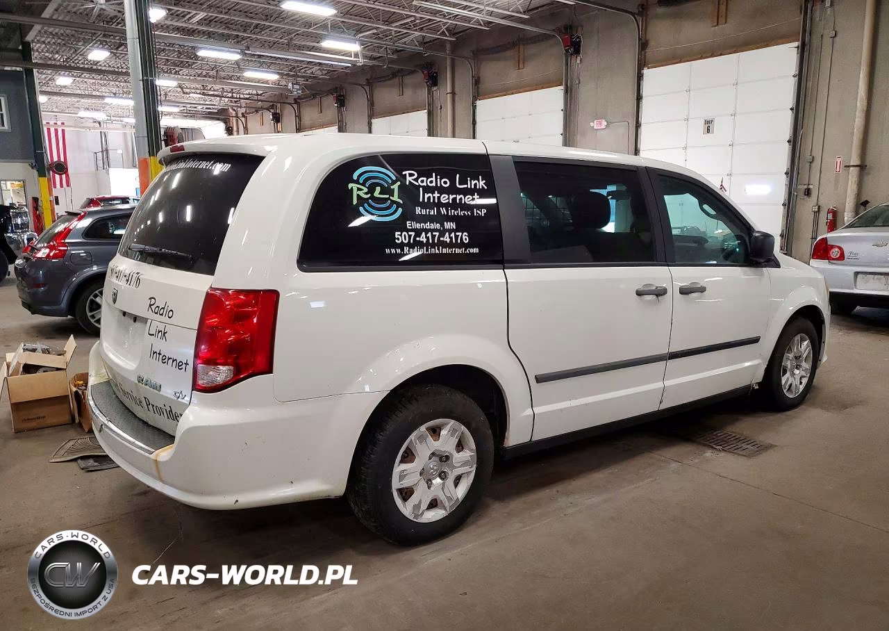 2012 Dodge Ram Van VIN:2C4RDGAG7CR155512 - 3
