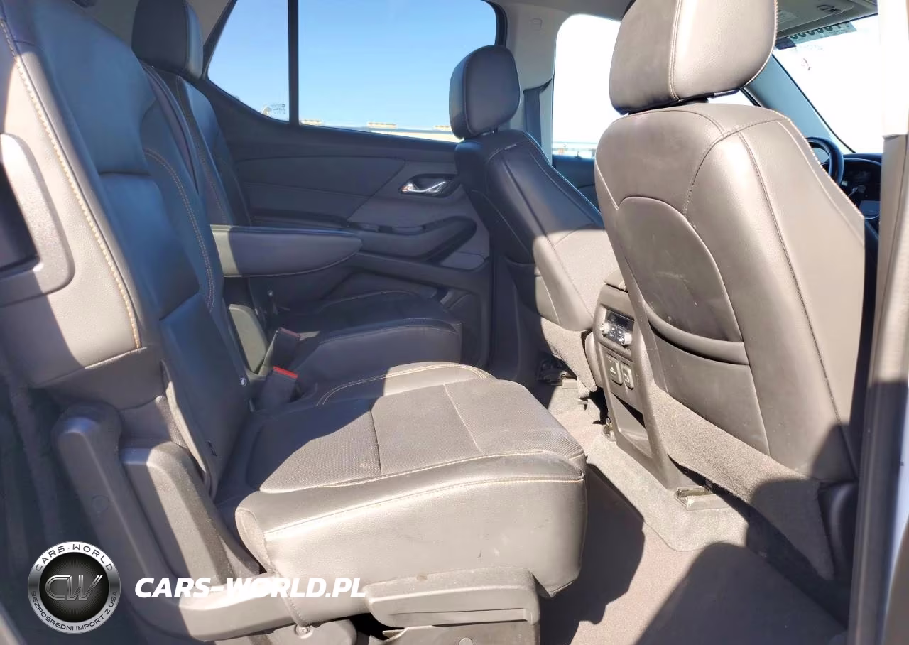 2021 Chevrolet Traverse Premier VIN:1GNERKKW4MJ181877 - 11