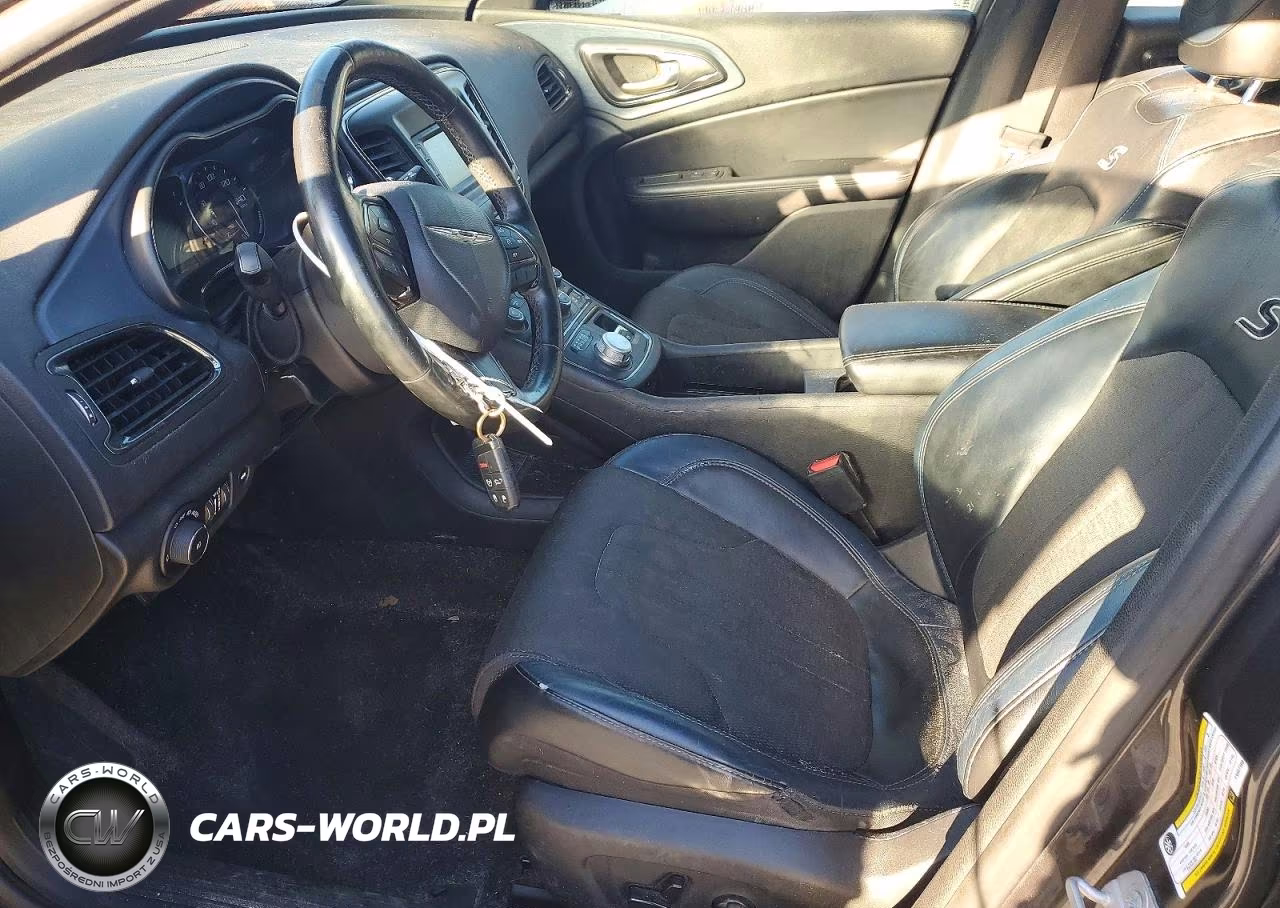 2015 Chrysler 200 S VIN:1C3CCCBGXFN667190 - 7