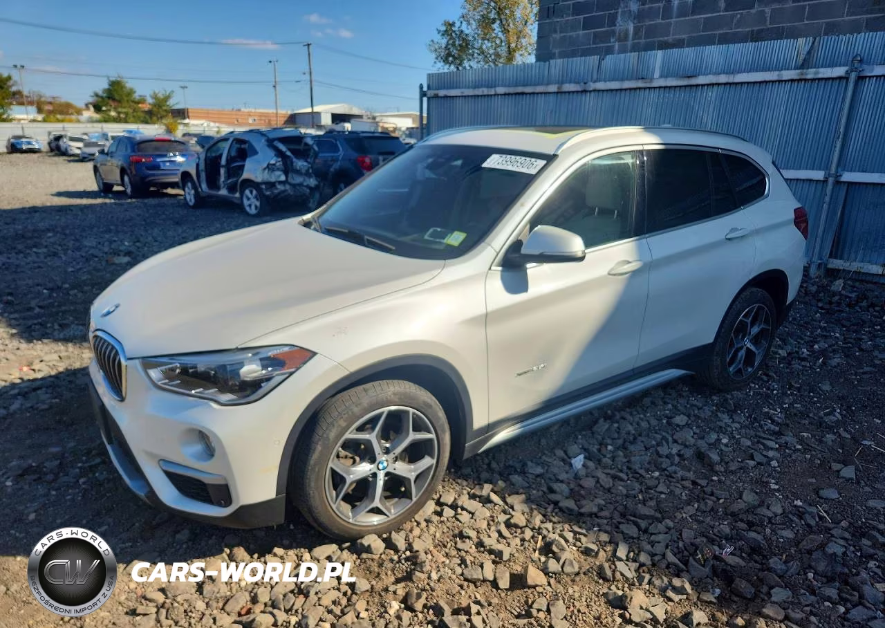 2017 BMW X1 xDrive28I VIN:WBXHT3C38H5F78966 - 1