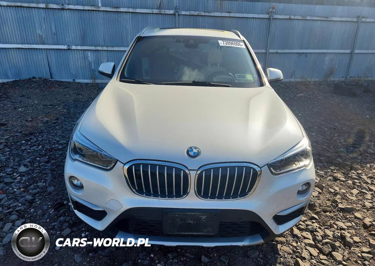 2017 BMW X1 xDrive28I VIN:WBXHT3C38H5F78966 - 5