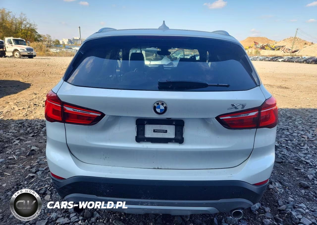 2017 BMW X1 xDrive28I VIN:WBXHT3C38H5F78966 - 6