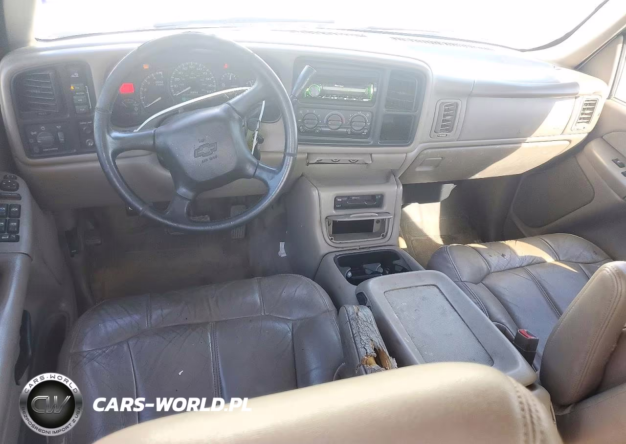 2002 Chevrolet Silverado C1500 Heavy Duty VIN:1GCHK23172F107088 - 8