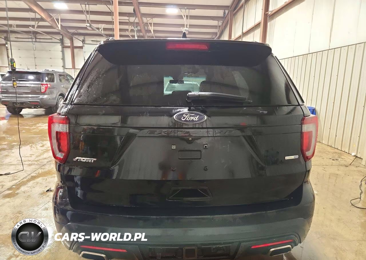 2016 Ford Explorer Sport VIN:1FM5K8GT1GGA13982 - 6