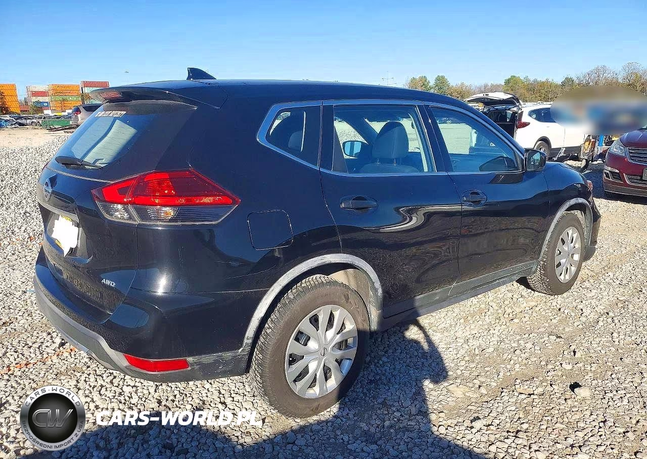 2017 Nissan Rogue S VIN:KNMAT2MV9HP601178 - 3