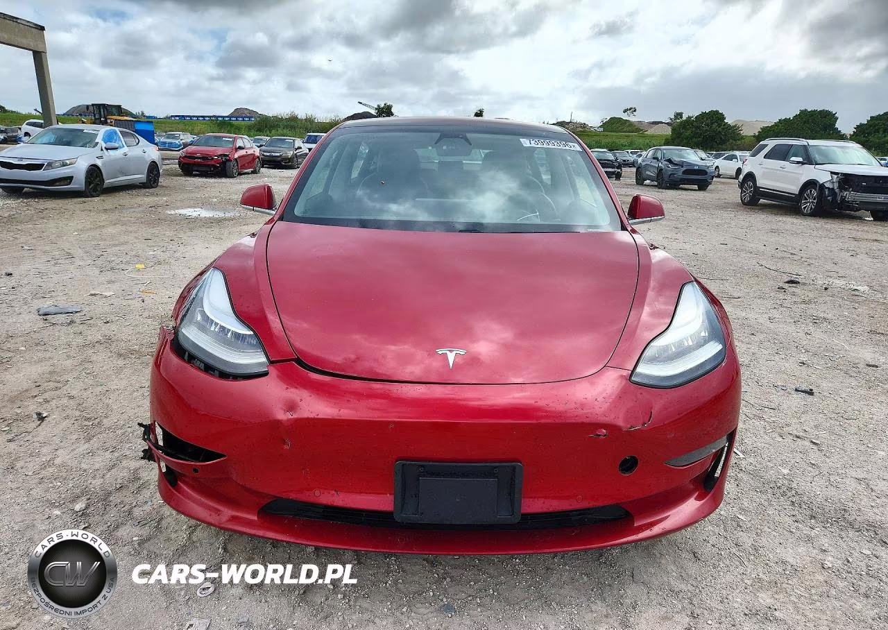 2018 Tesla Model 3 VIN:5YJ3E1EB5JF146136 - 5