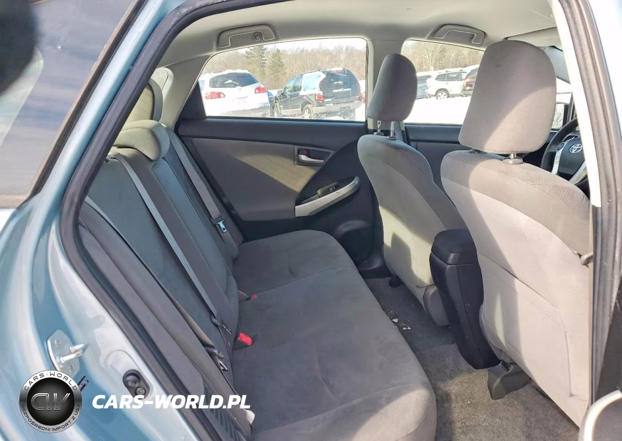 2012 Toyota Prius Two VIN:JTDKN3DU6C1550570 - 10