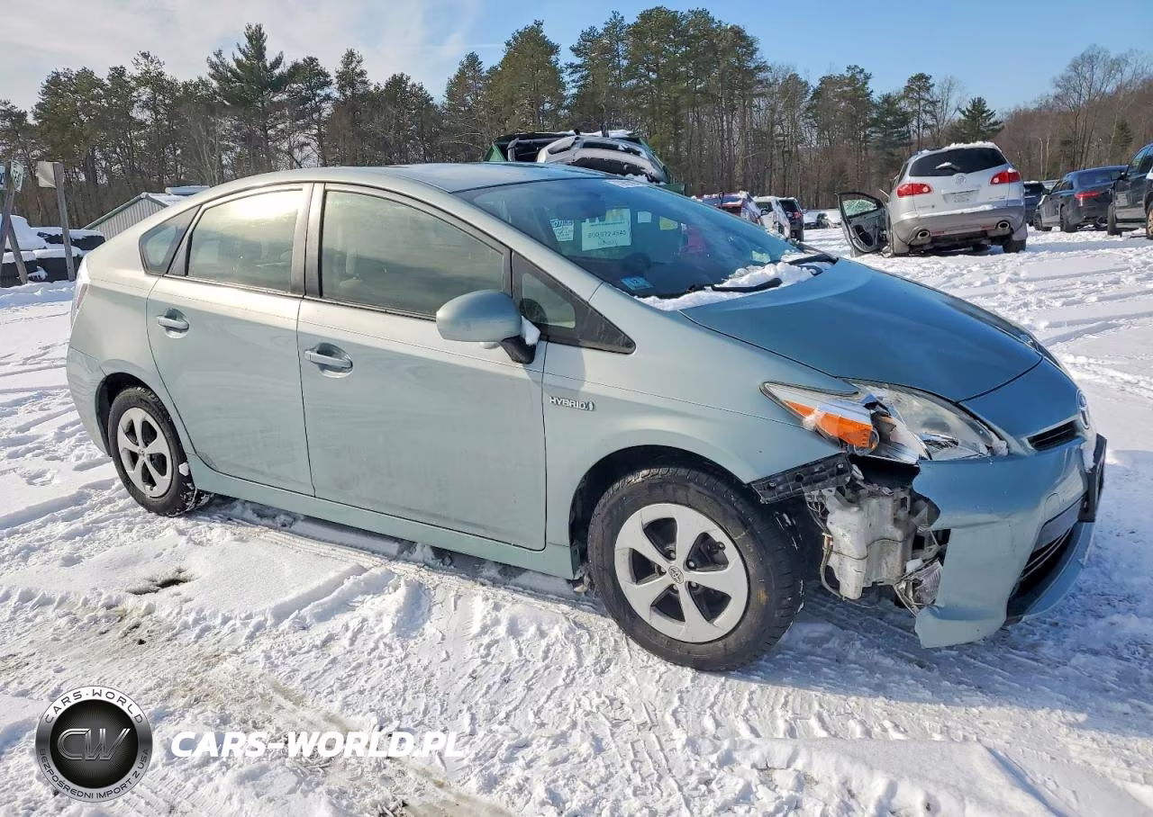 2012 Toyota Prius Two VIN:JTDKN3DU6C1550570 - 4