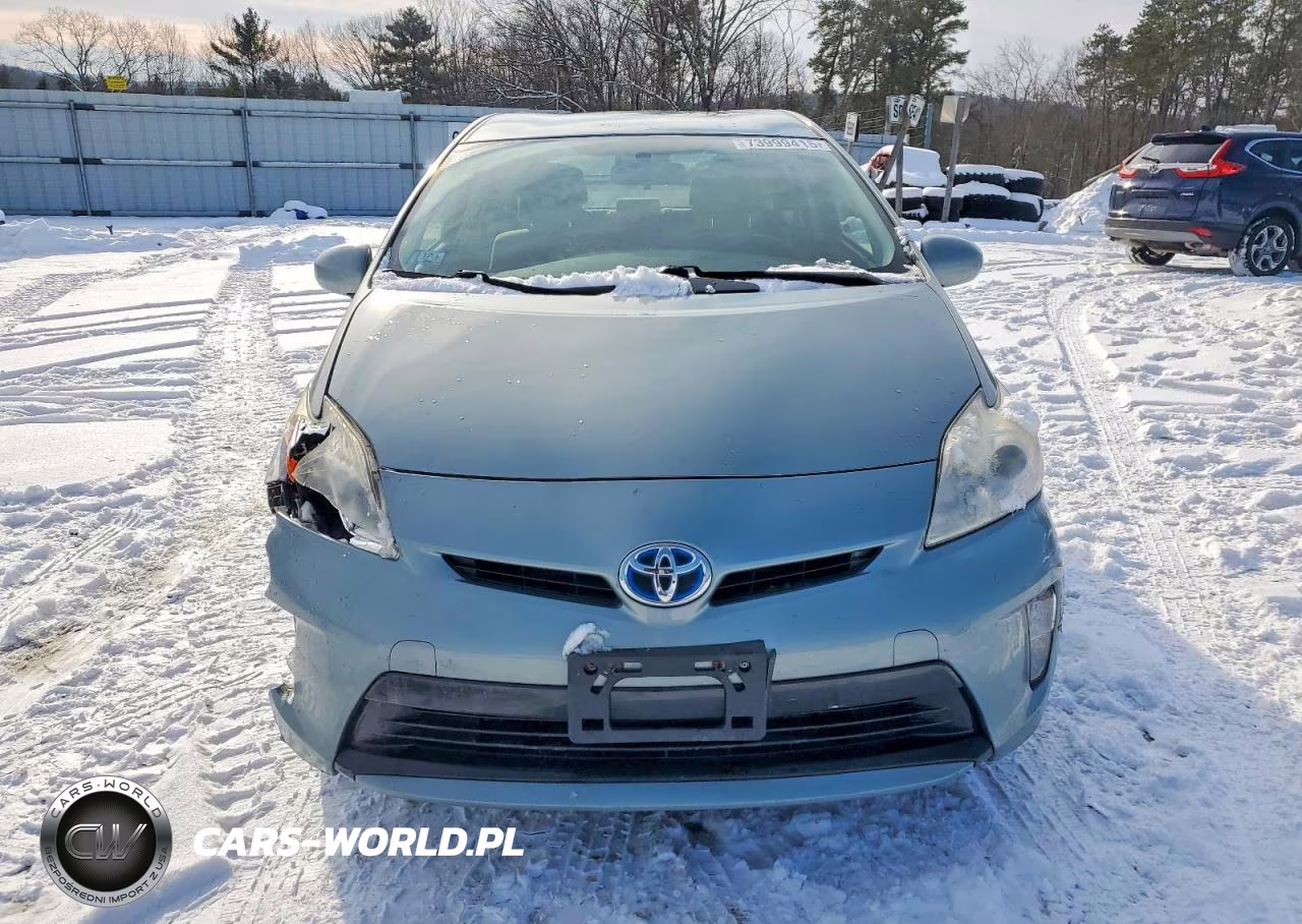 2012 Toyota Prius Two VIN:JTDKN3DU6C1550570 - 5
