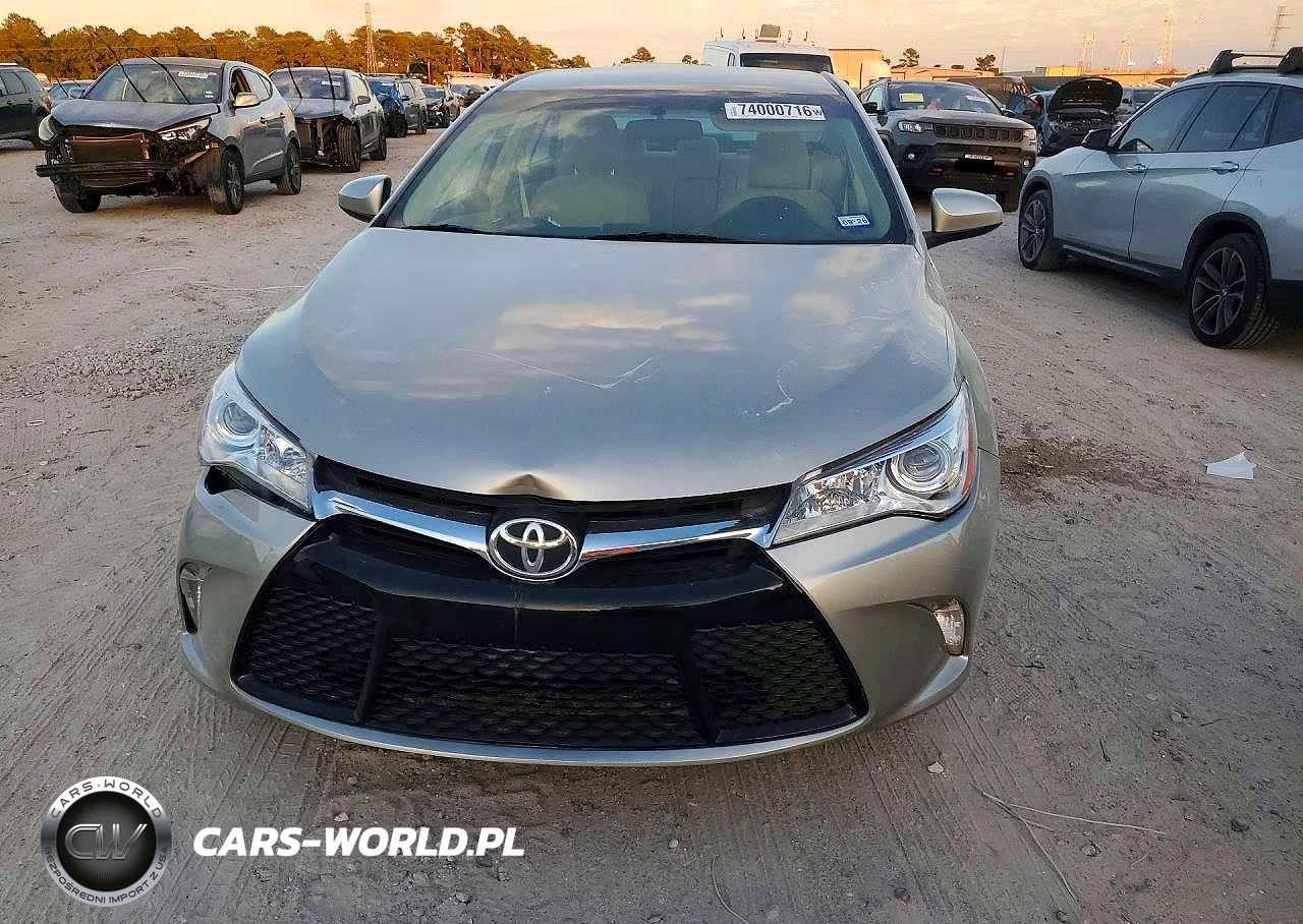 2016 Toyota Camry Le VIN:4T4BF1FKXGR573059 - 5