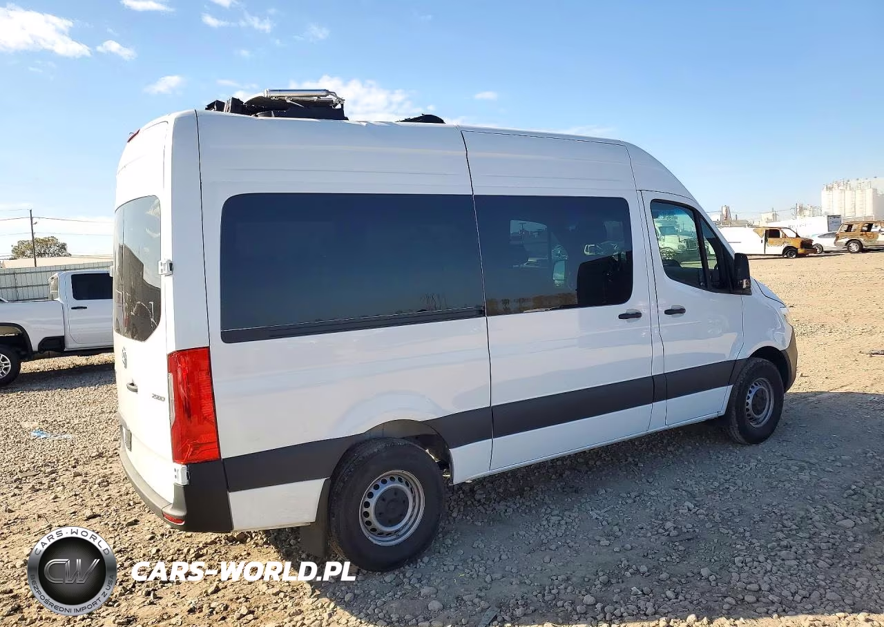 2026 Mercedes-Benz Sprinter 2500 VIN:W1Z4KFHY0TT615067 - 3