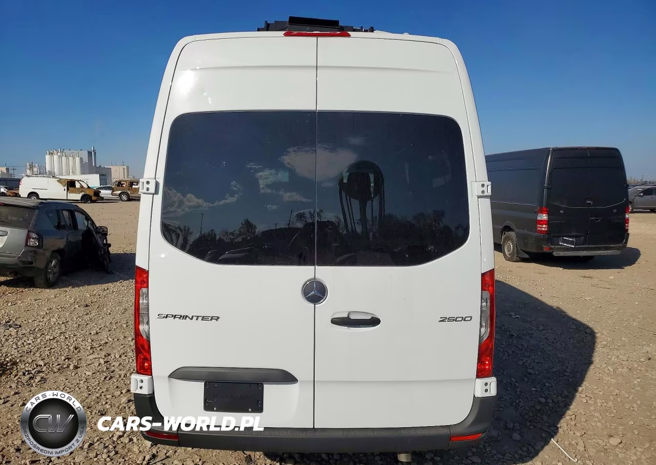 2026 Mercedes-Benz Sprinter 2500 VIN:W1Z4KFHY0TT615067 - 6