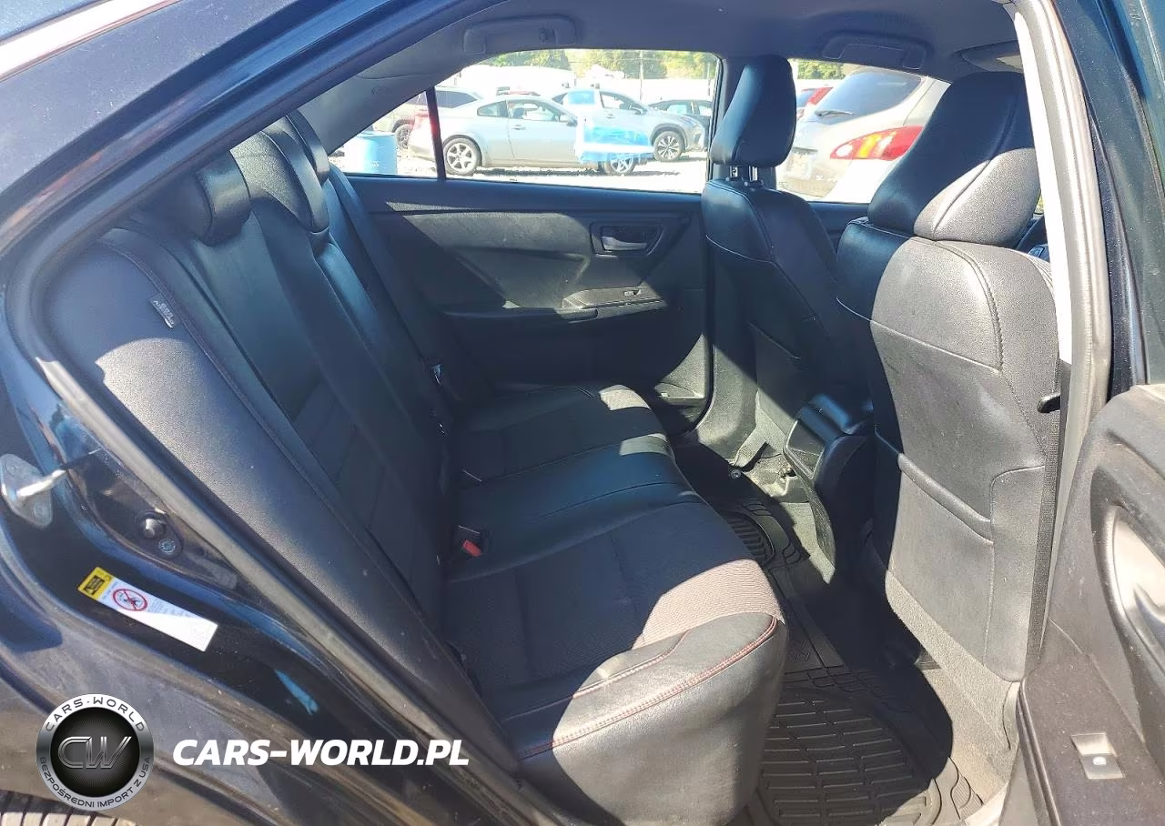 2016 Toyota Camry Se VIN:4T1BF1FK5GU127766 - 10