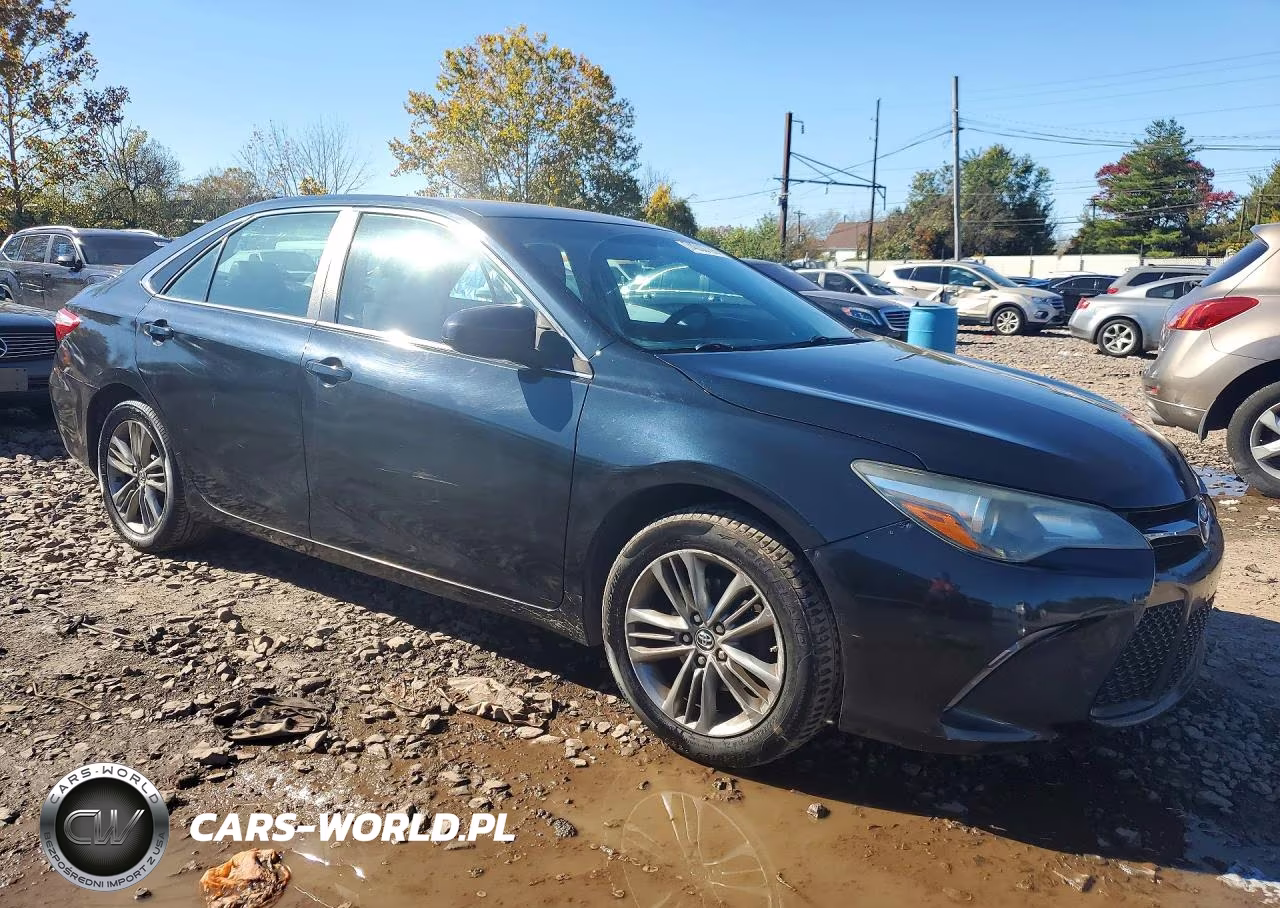2016 Toyota Camry Se VIN:4T1BF1FK5GU127766 - 4