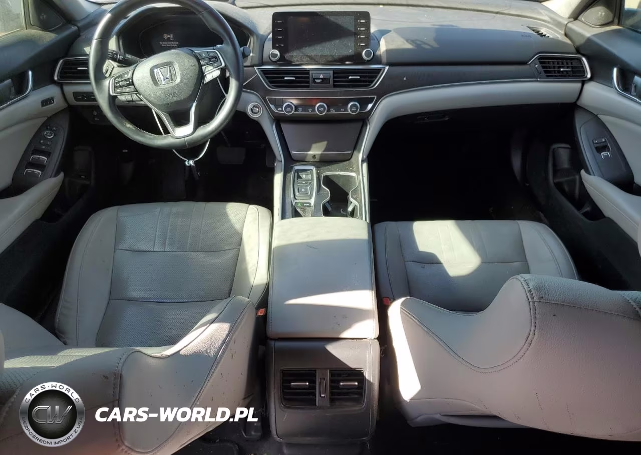 2018 Honda Accord Touring VIN:1HGCV2F92JA028895 - 8