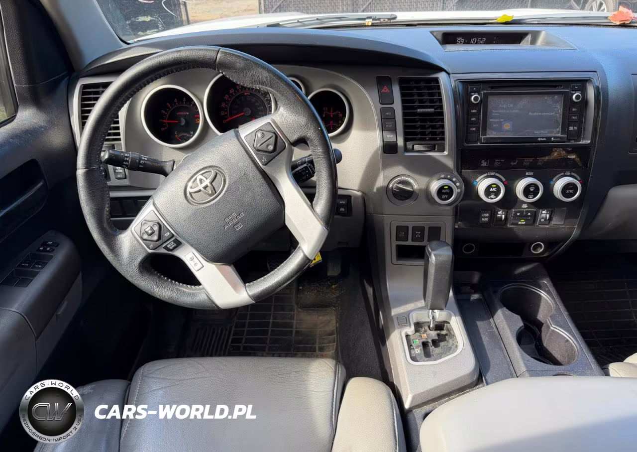 2014 Toyota Sequoia Sr5 VIN:5TDBY5G10ES100388 - 9