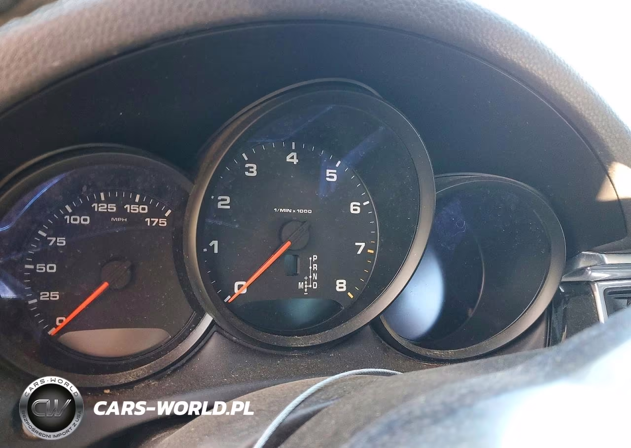 2018 Porsche Macan VIN:WP1AA2A57JLB05186 - 9