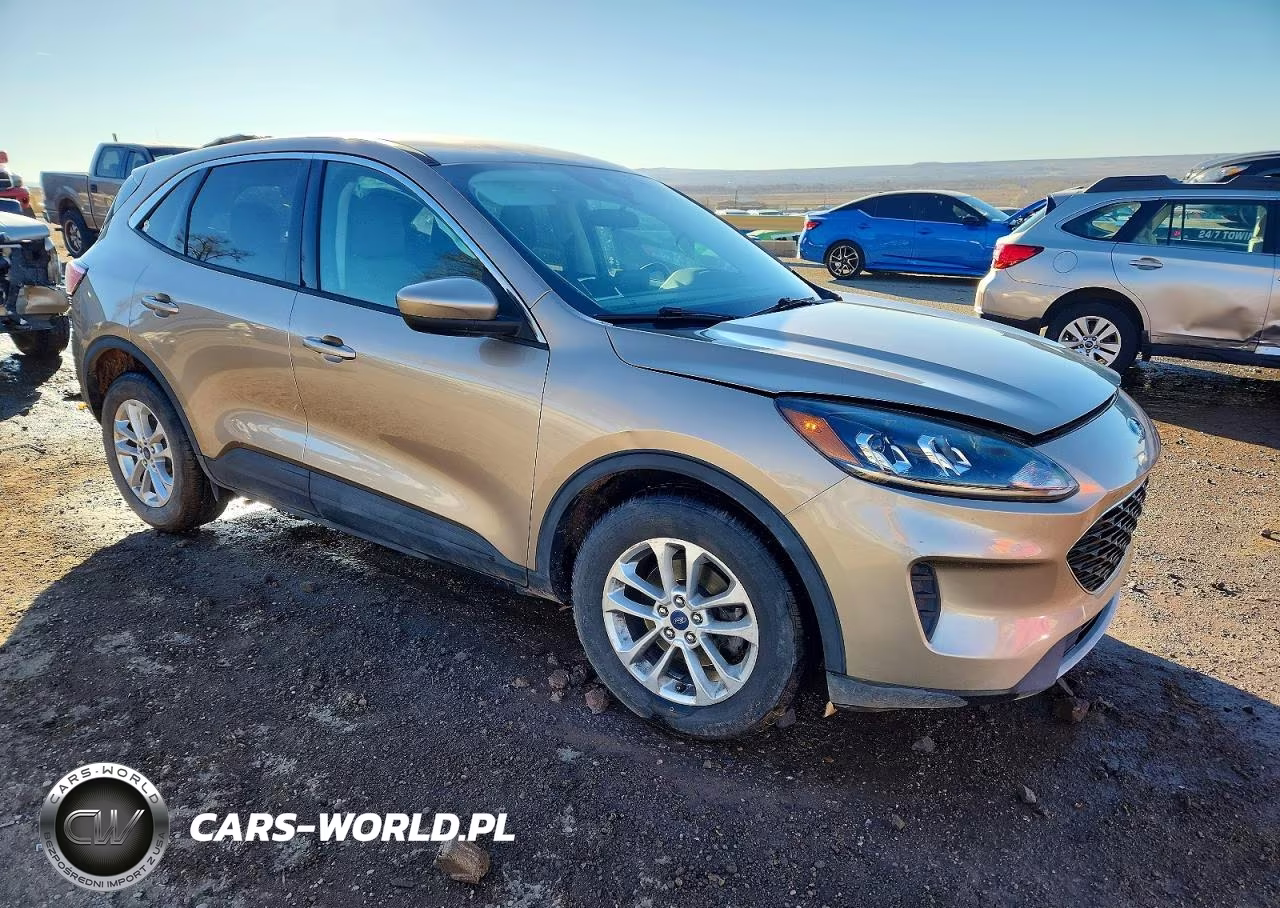 2021 Ford Escape Se VIN:1FMCU0G69MUA67413 - 4