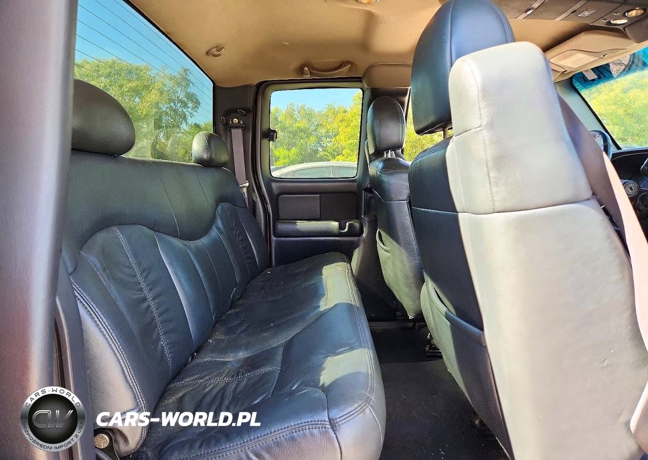 2001 Chevrolet Silverado C1500 VIN:2GCEC19T111313161 - 10