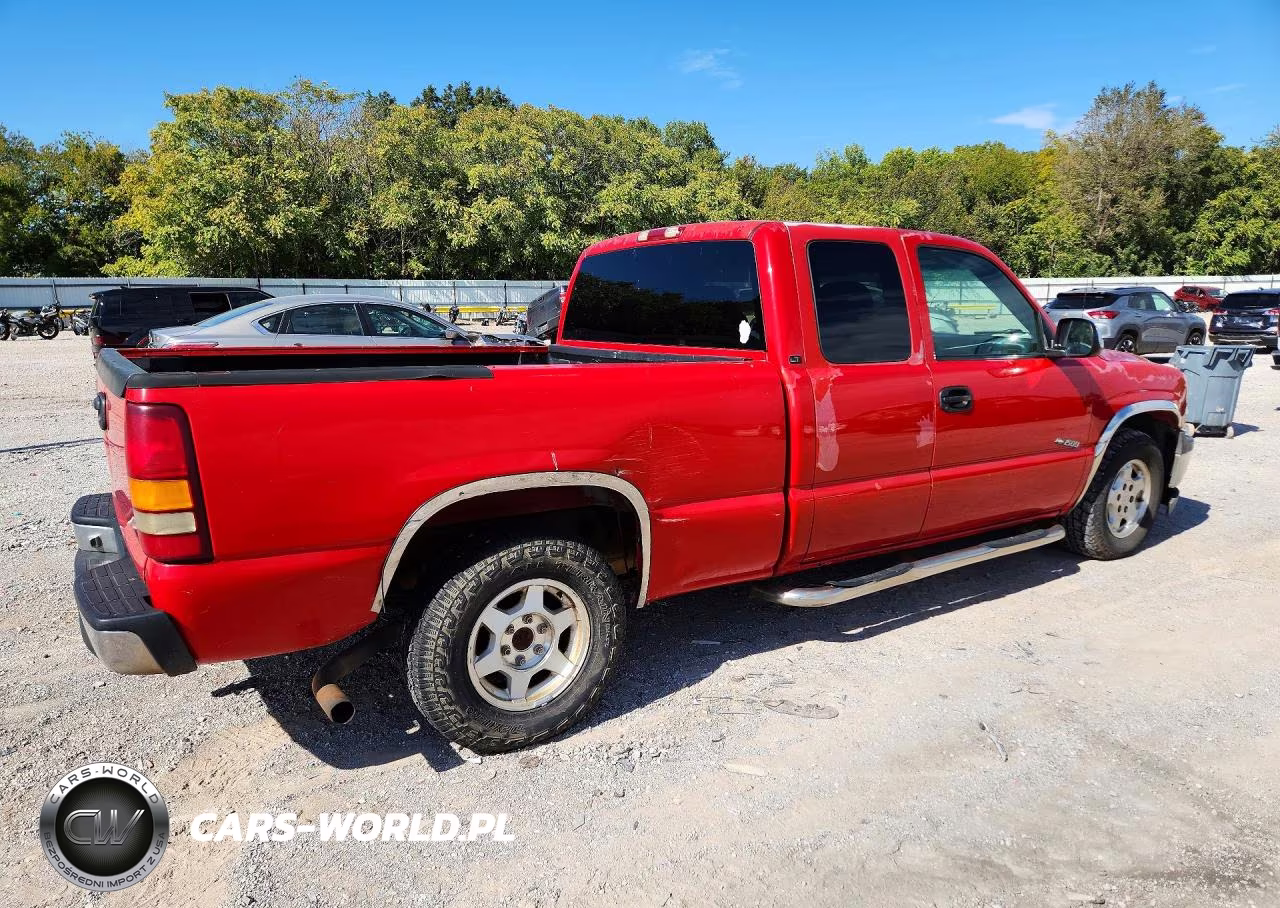 2001 Chevrolet Silverado C1500 VIN:2GCEC19T111313161 - 3