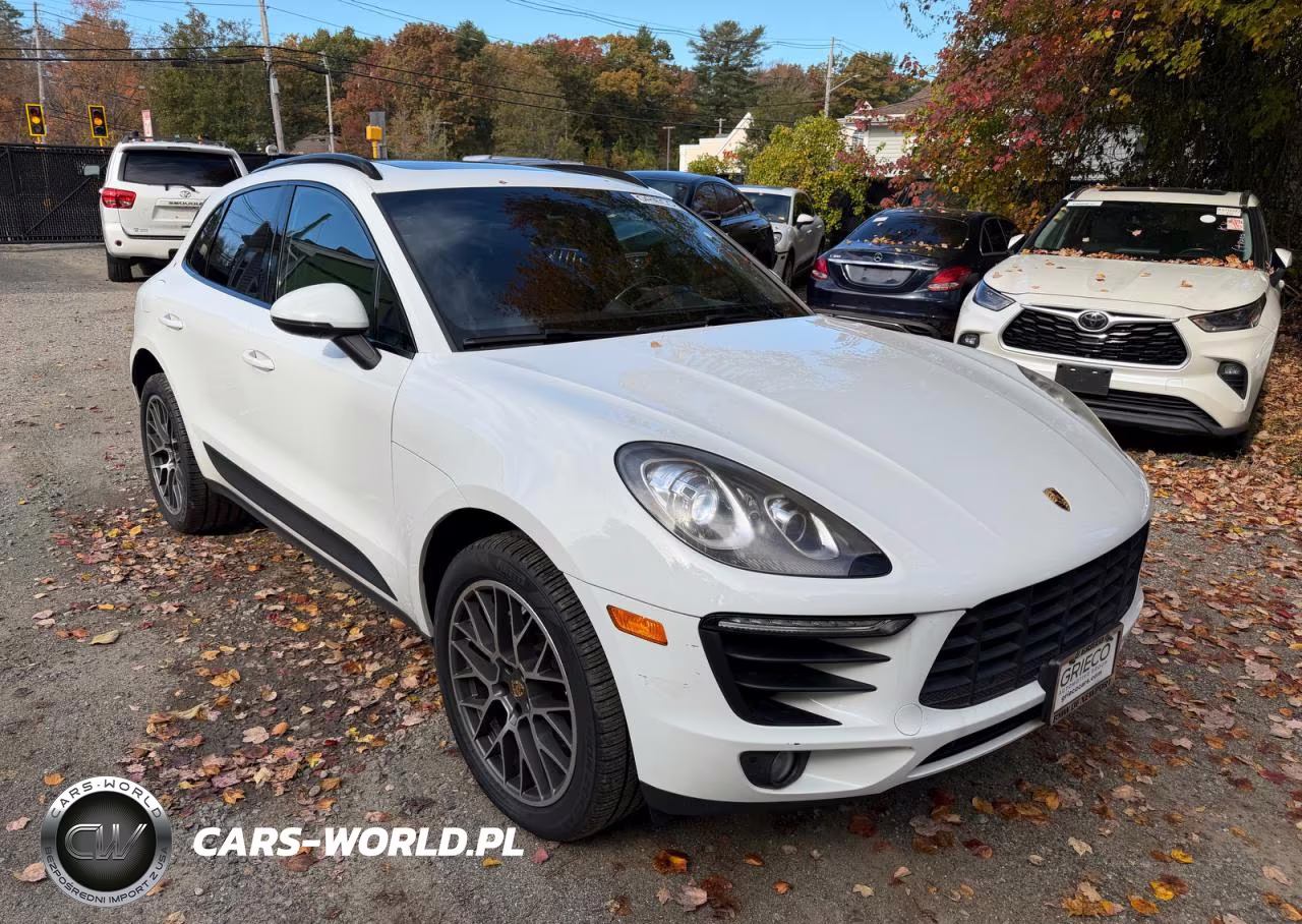 2016 Porsche Macan S