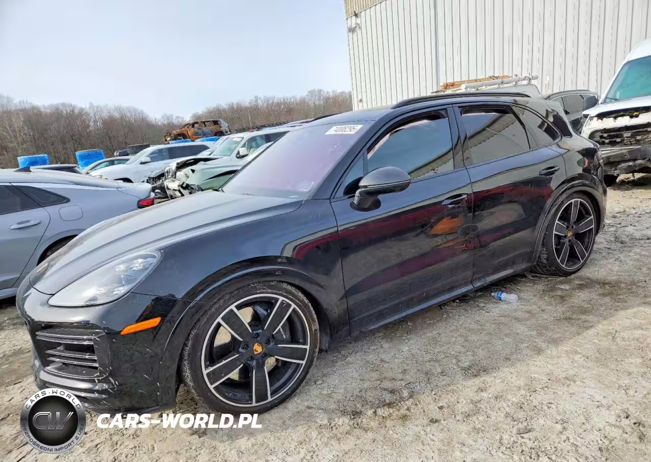 2023 Porsche Cayenne Turbo