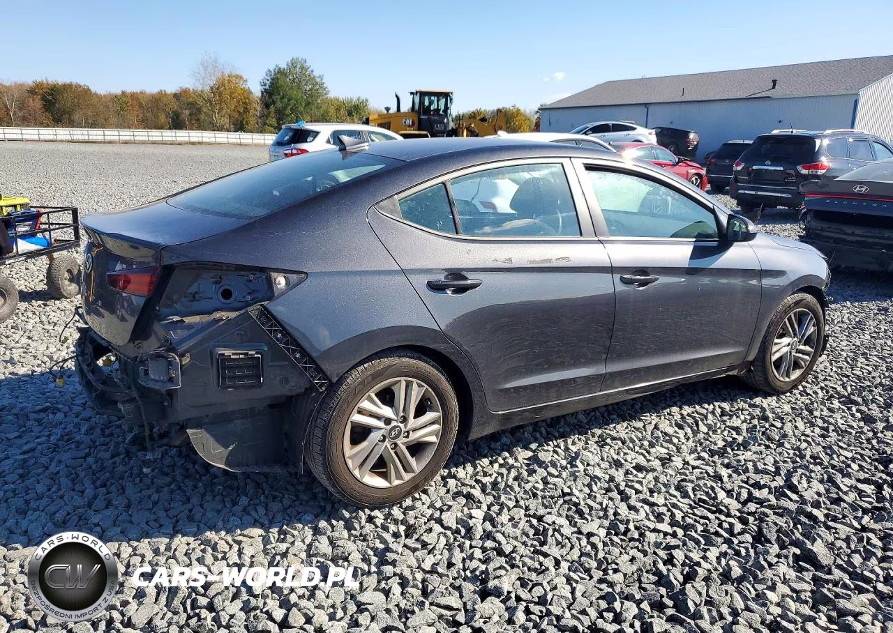 2020 Hyundai Elantra Sel VIN:5NPD84LF6LH590343 - 3